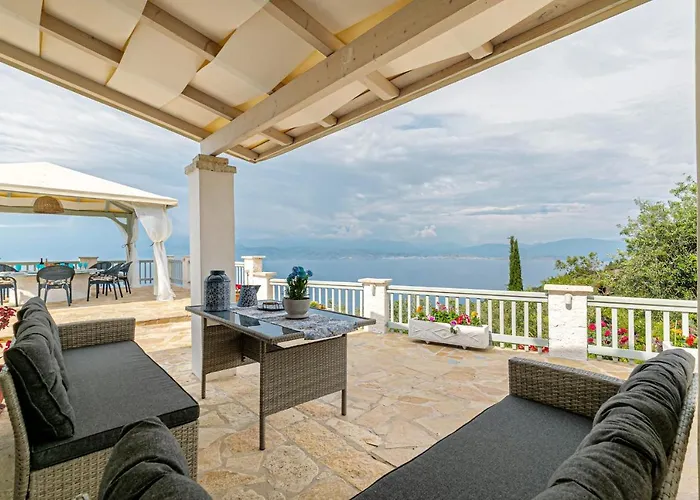 Orizontas Corfu, Private With Breathtaking Views Villa Loútsai