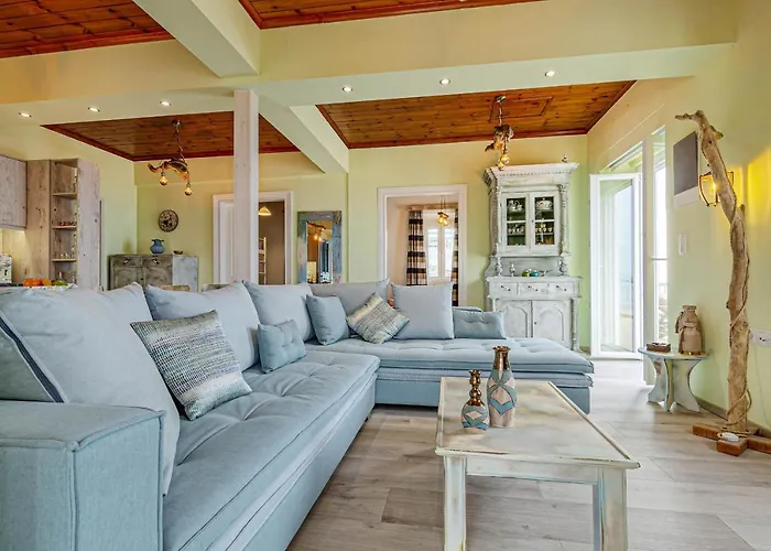 Orizontas Corfu, Private With Breathtaking Views Loútsai